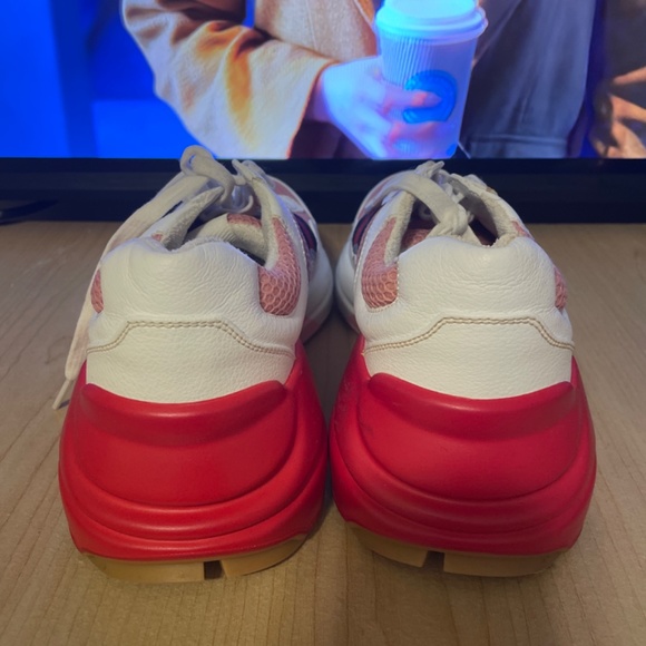 Gucci sneakers - Picture 2 of 5